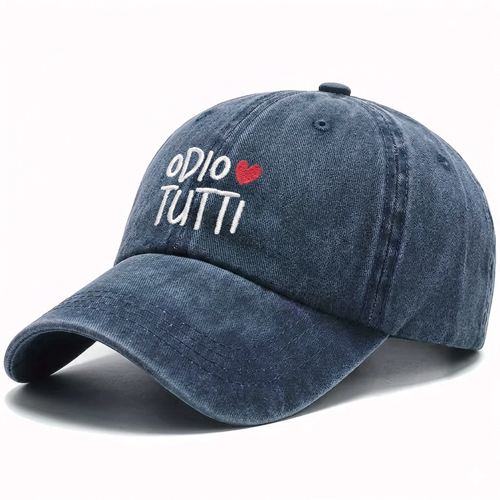 Cappellino ricamato - Odio tutti ❤️