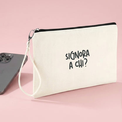 Pochette Ricamata – Signora a chi?