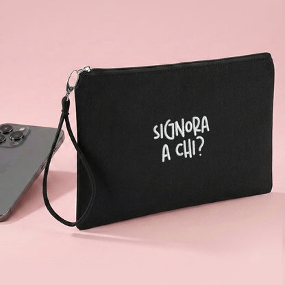 Pochette Ricamata – Signora a chi?