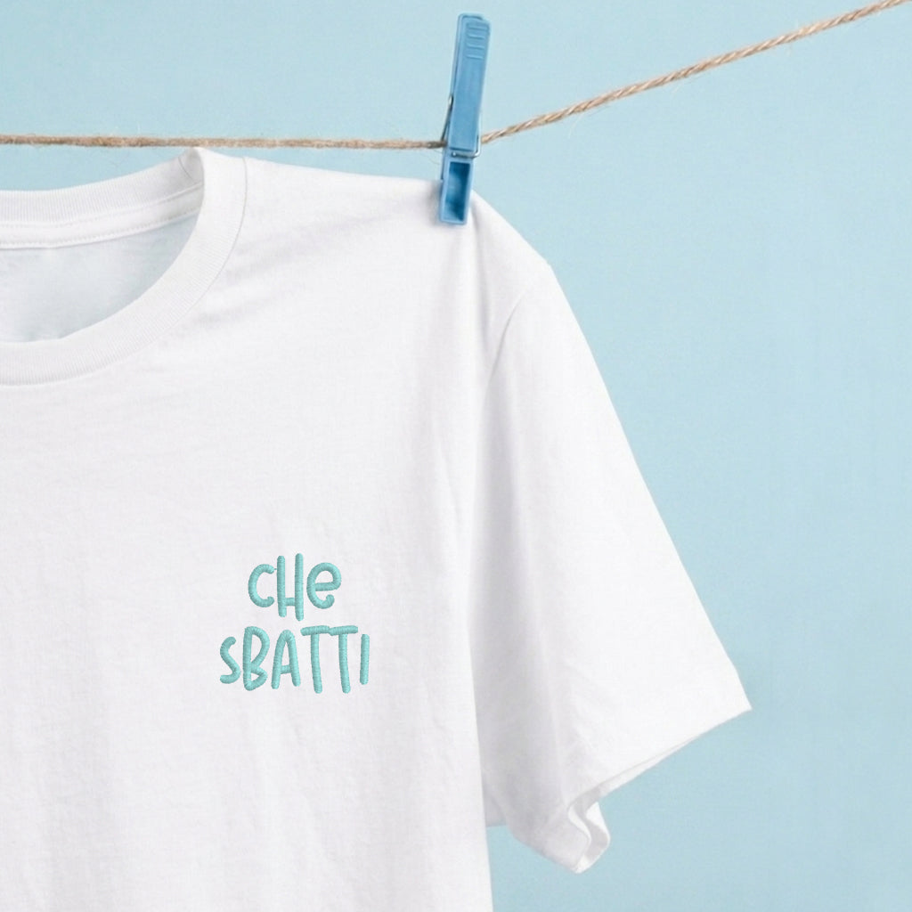 T-shirt ricamata – Che sbatti
